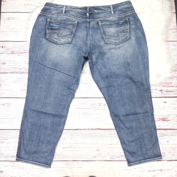 👖|•SILVER JEANS•| Sam Jeans Size 20👖 - Picture 2 of 4